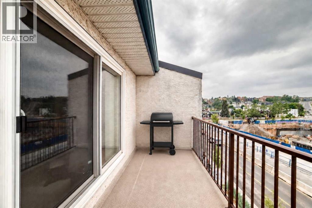 #403 647 1 Avenue NE - 16