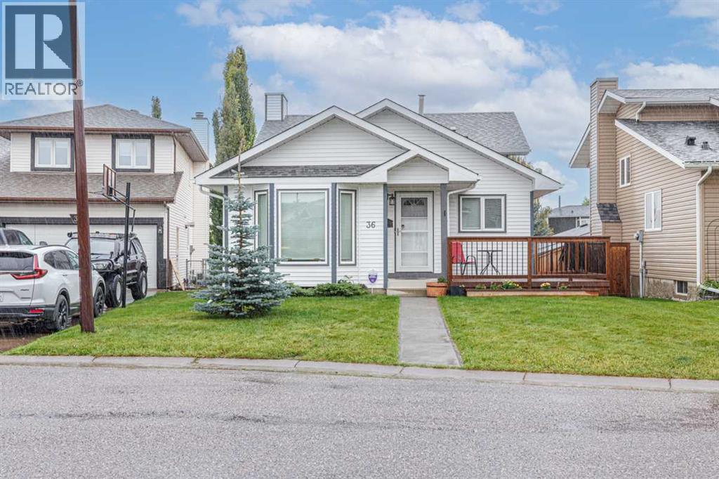 36 Sandpiper Way NW - 2