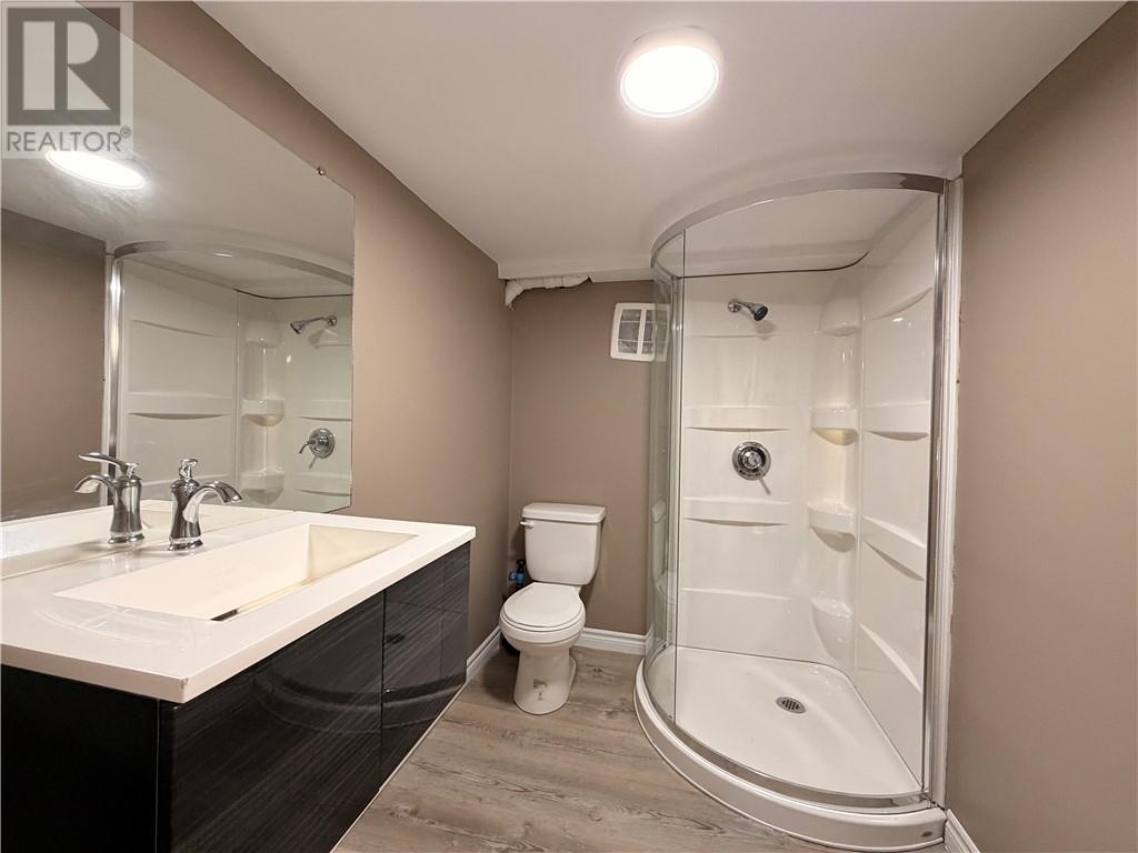 976 Bancroft Drive - Image 16