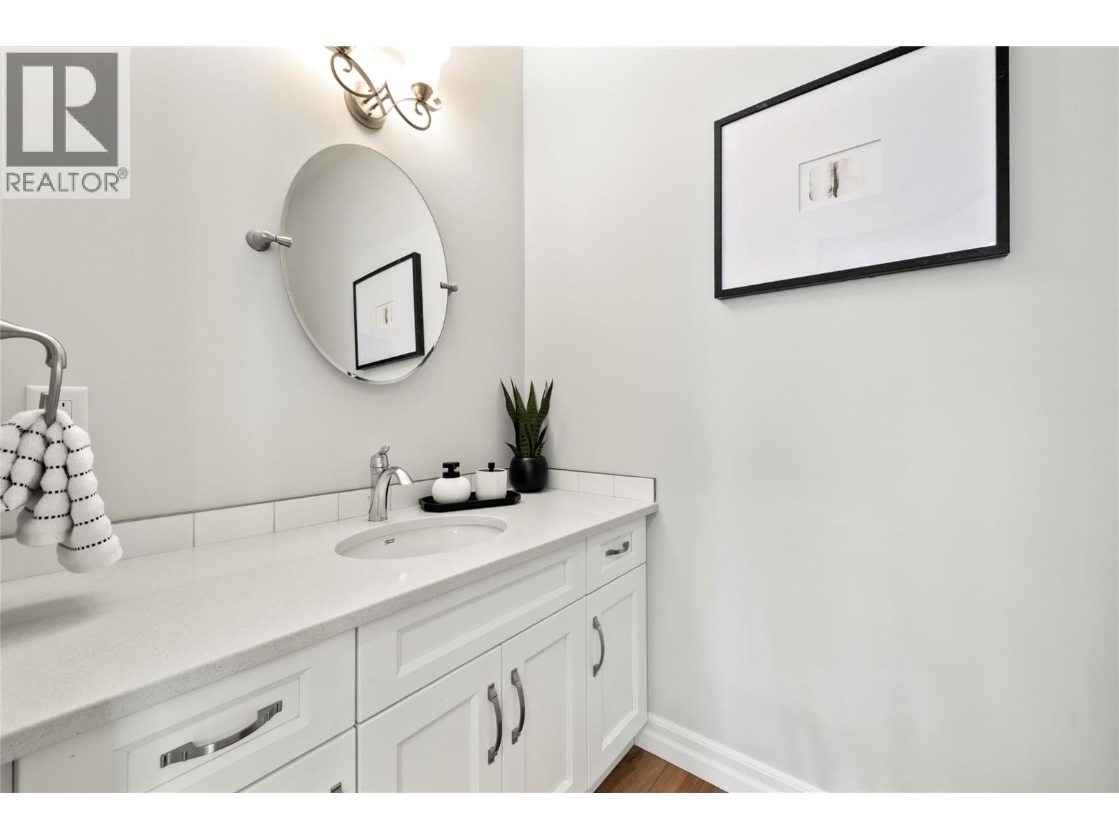 #6 2715 Golf Course Drive - Image 27