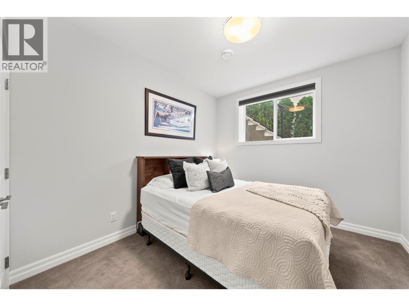 #6 2715 Golf Course Drive - Image 47