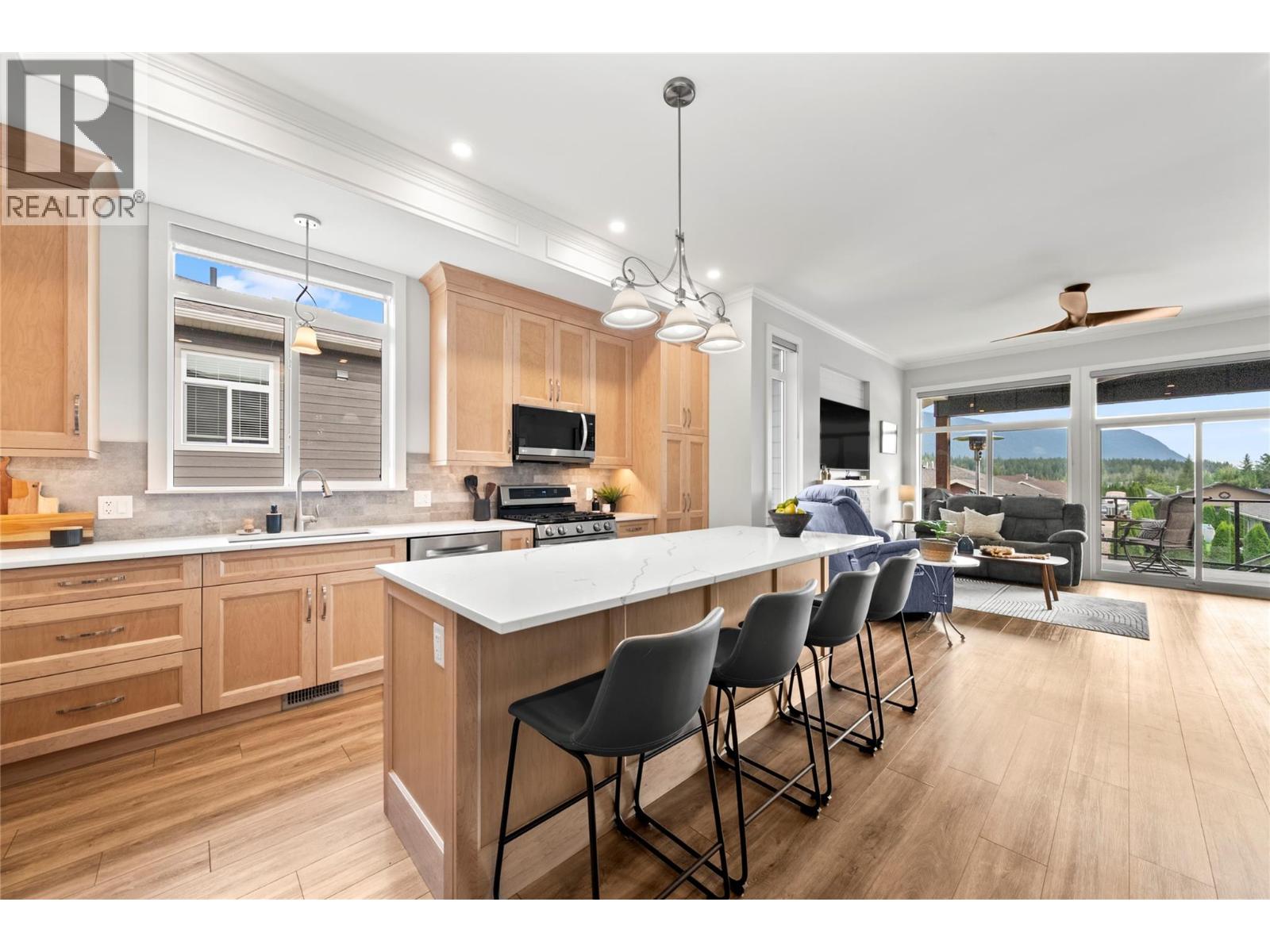 #6 2715 Golf Course Drive - 12