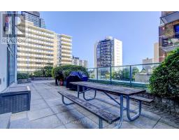 705 - 212 Eglinton Avenue, Toronto, ON M4P0A3 Photo 21