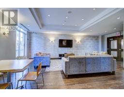 705 - 212 Eglinton Avenue, Toronto, ON M4P0A3 Photo 19