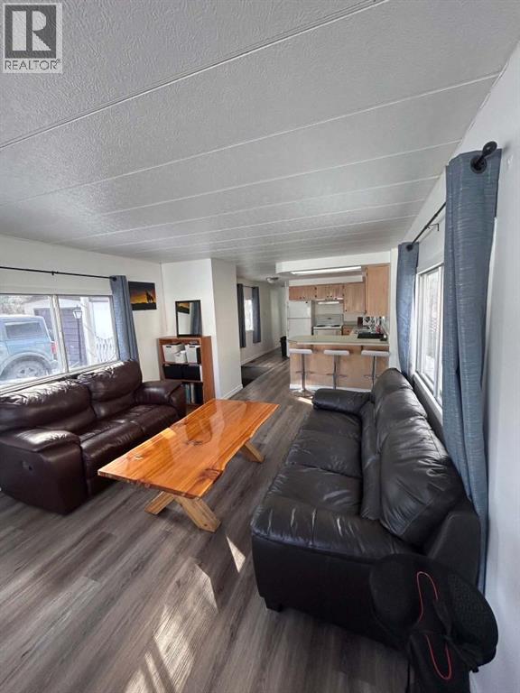 1107 7 AVENUE Avenue N, Beaverlodge — photo 3