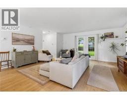 161 Morewood Crescent, photo 13
