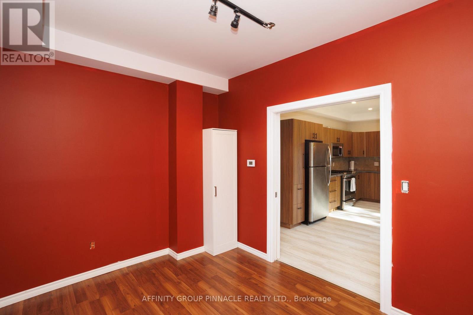 18 CLIFTON STREET - Image 16