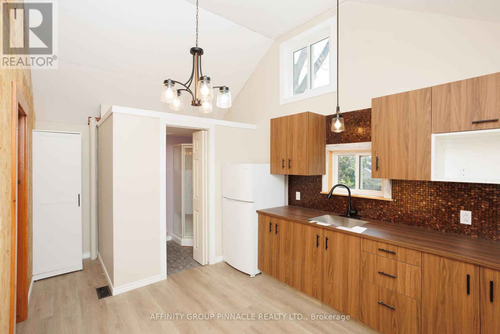18 CLIFTON STREET - Image 23