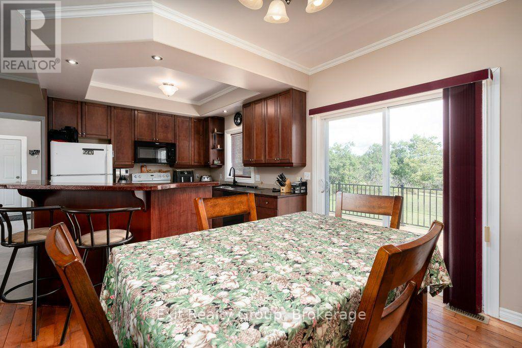 10435 HIGHWAY 41 - 10