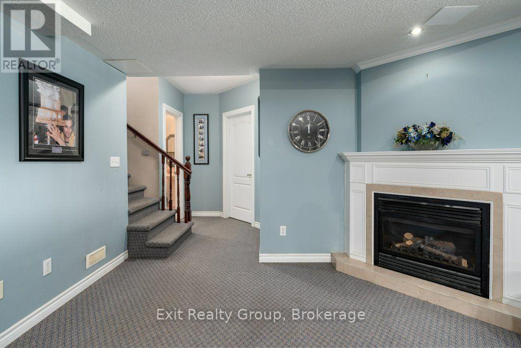 10435 Highway 41, Addington Highlands, ON photo 29