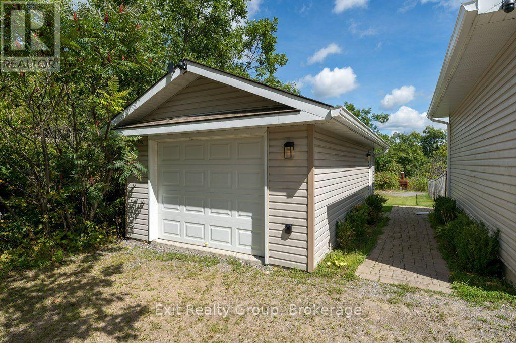 10435 HIGHWAY 41 - 47