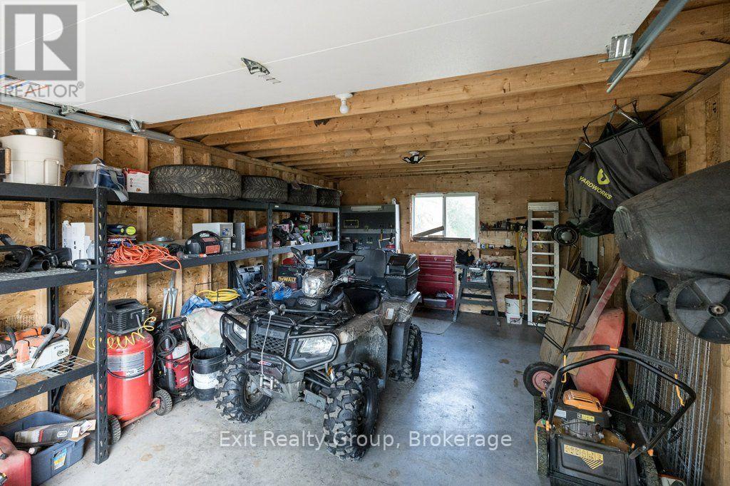 10435 Highway 41, Addington Highlands, ON photo 48