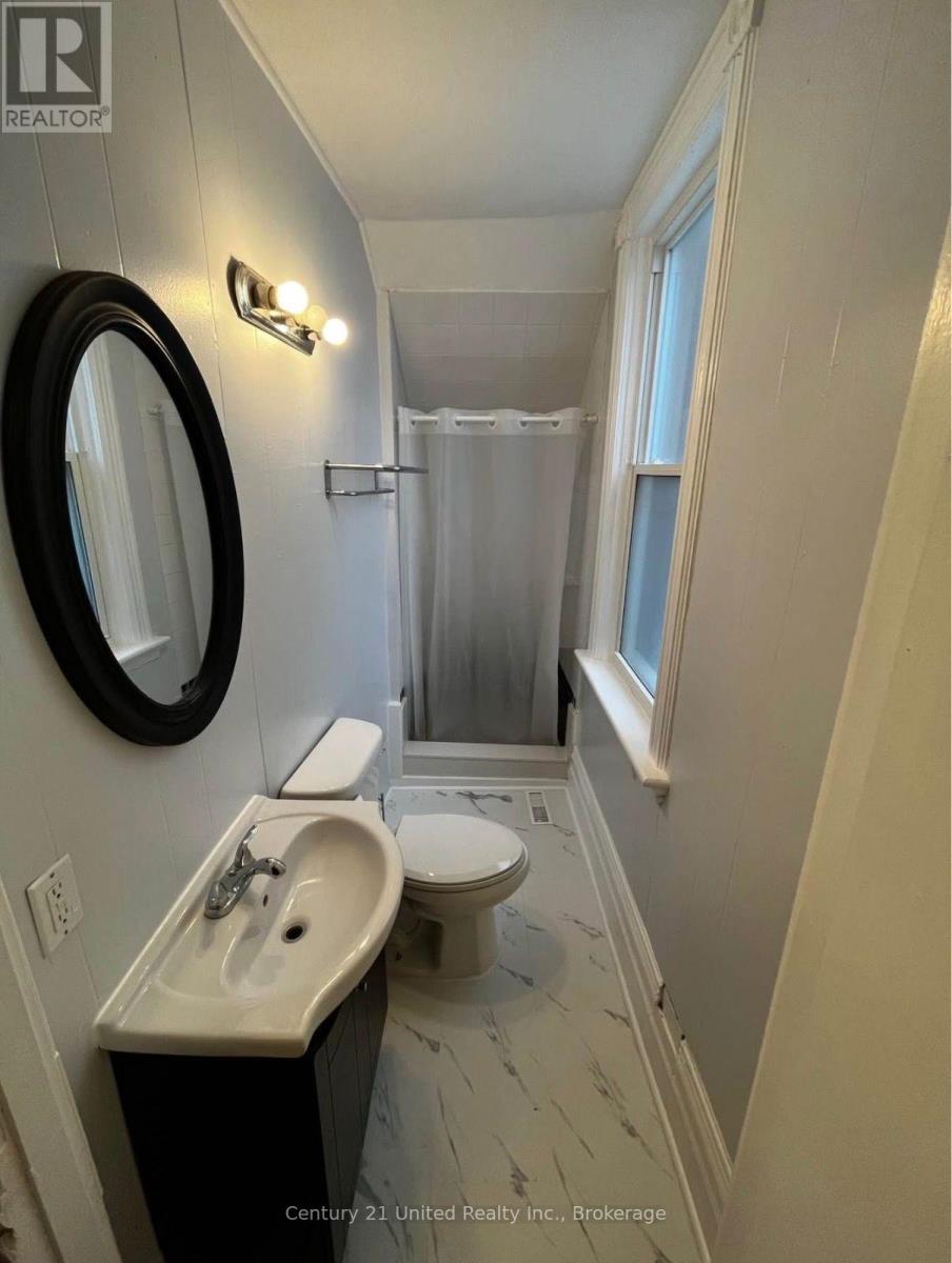 88 DOURO STREET, Peterborough (Ashburnham Ward 4) — photo 8
