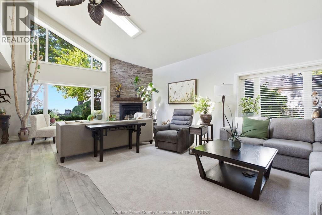 431 CHARRON BEACH - 10