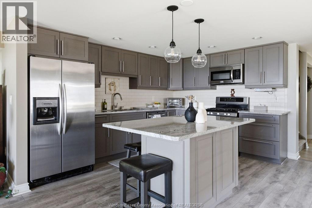 431 CHARRON BEACH - 17