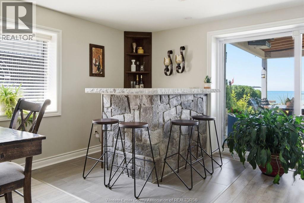 431 CHARRON BEACH - 16