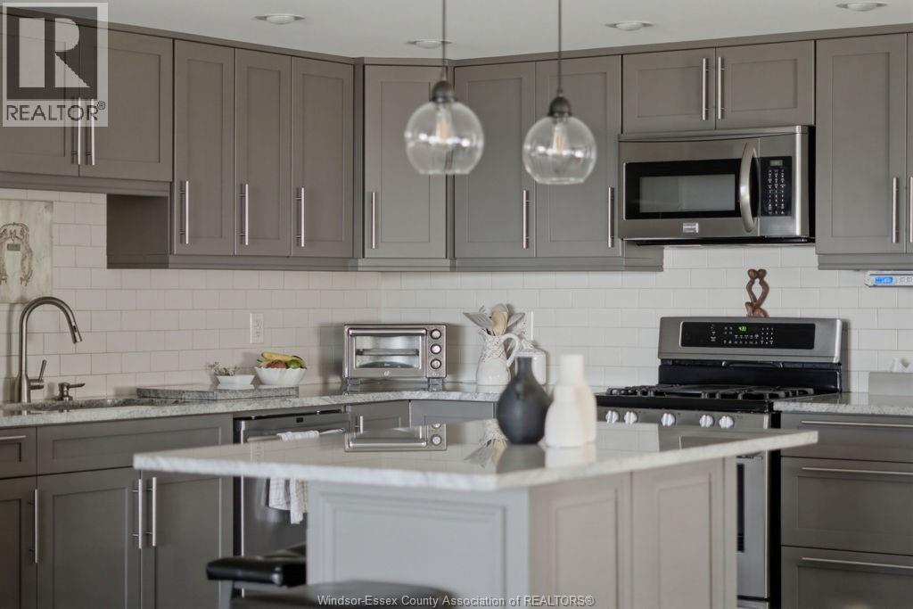 431 CHARRON BEACH - 19
