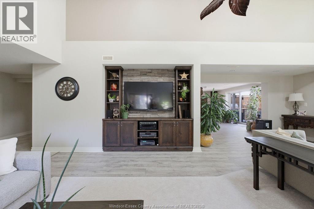 431 CHARRON BEACH - 14