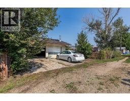 9 Heather Court, Irvine, AB T0J1V0 Photo 35