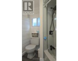 24749 Park Street, Strathroy Caradoc, ON N7G1P4 Photo 16