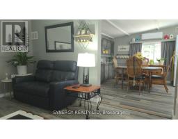 24749 Park Street, Strathroy Caradoc, ON N7G1P4 Photo 8