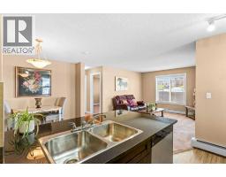 7202, 403 Mackenzie Way Sw, Airdrie, AB T4B3V7 Photo 11