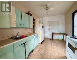 310 Cambridge Avenue, Iroquois Falls, ON P0K1E0 Photo 6