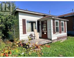 310 Cambridge Avenue, Iroquois Falls, ON P0K1E0 Photo 8