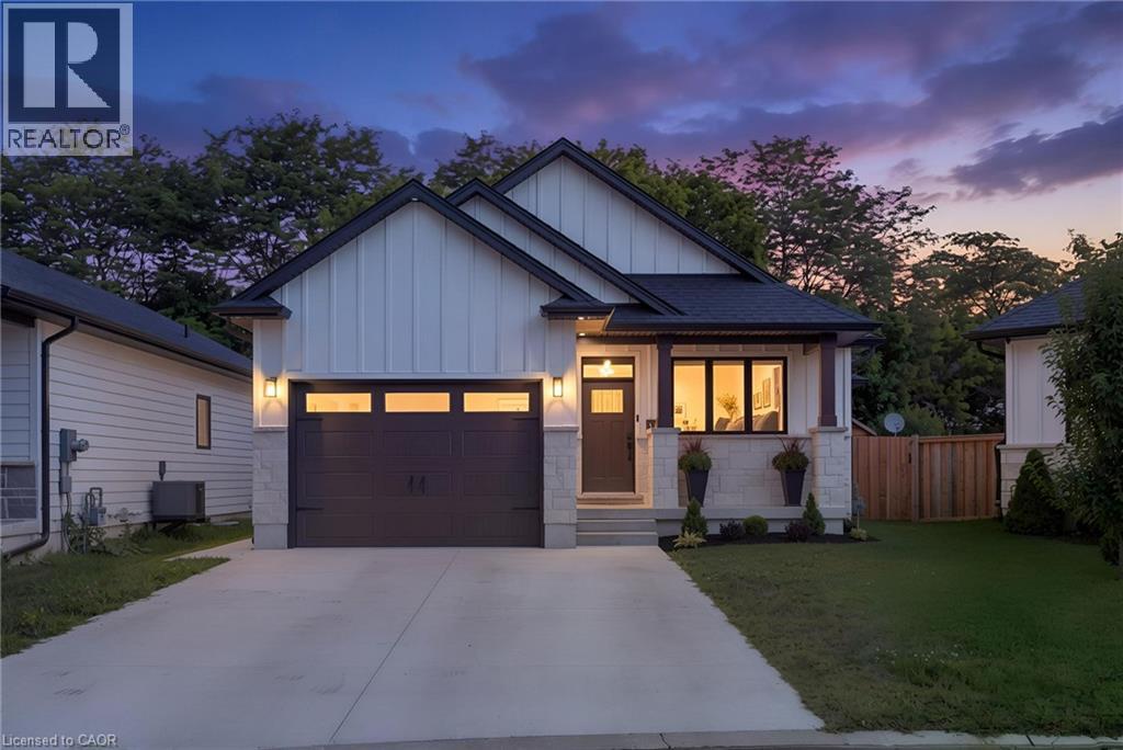 9 MACNEIL Court, Port Burwell