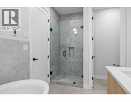 75 Predator Ridge Drive Unit# 602, Vernon, BC V1H1G4 Photo 28