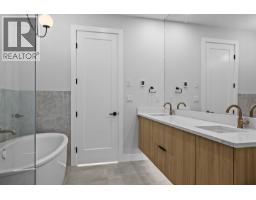 75 Predator Ridge Drive Unit# 604, Vernon, BC V1H1G4 Photo 27