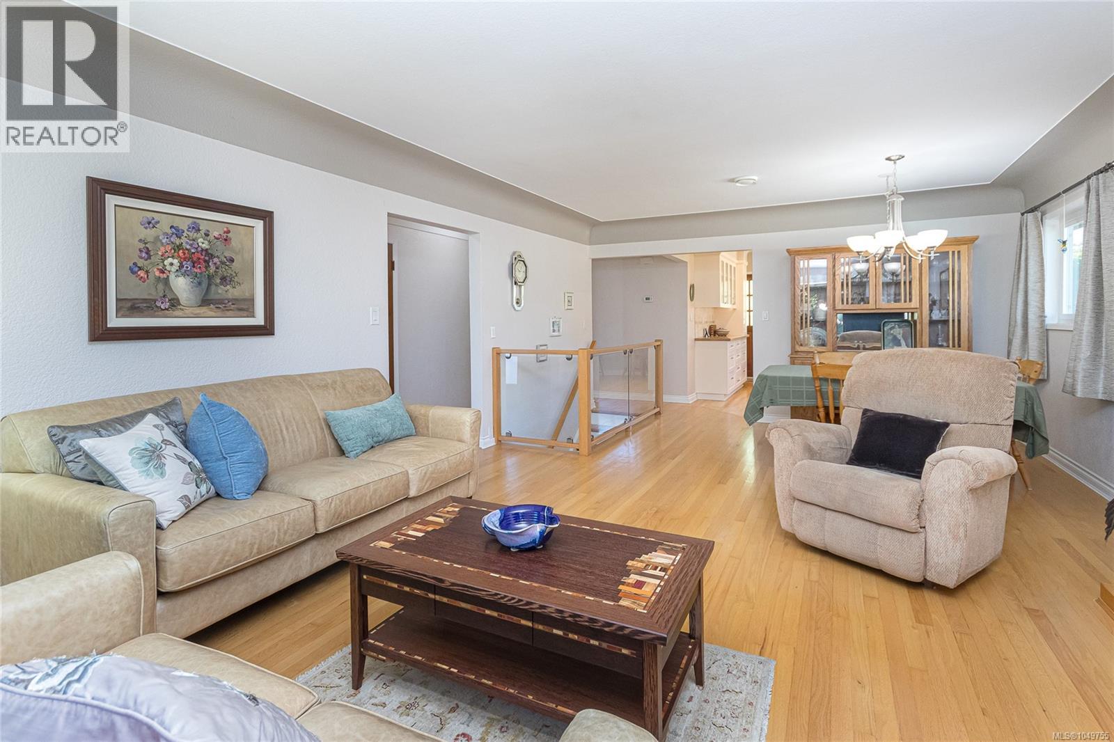 1937 Newton St, Saanich