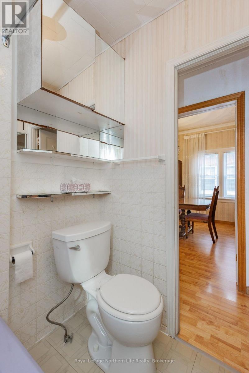 840 FRONT STREET - 18