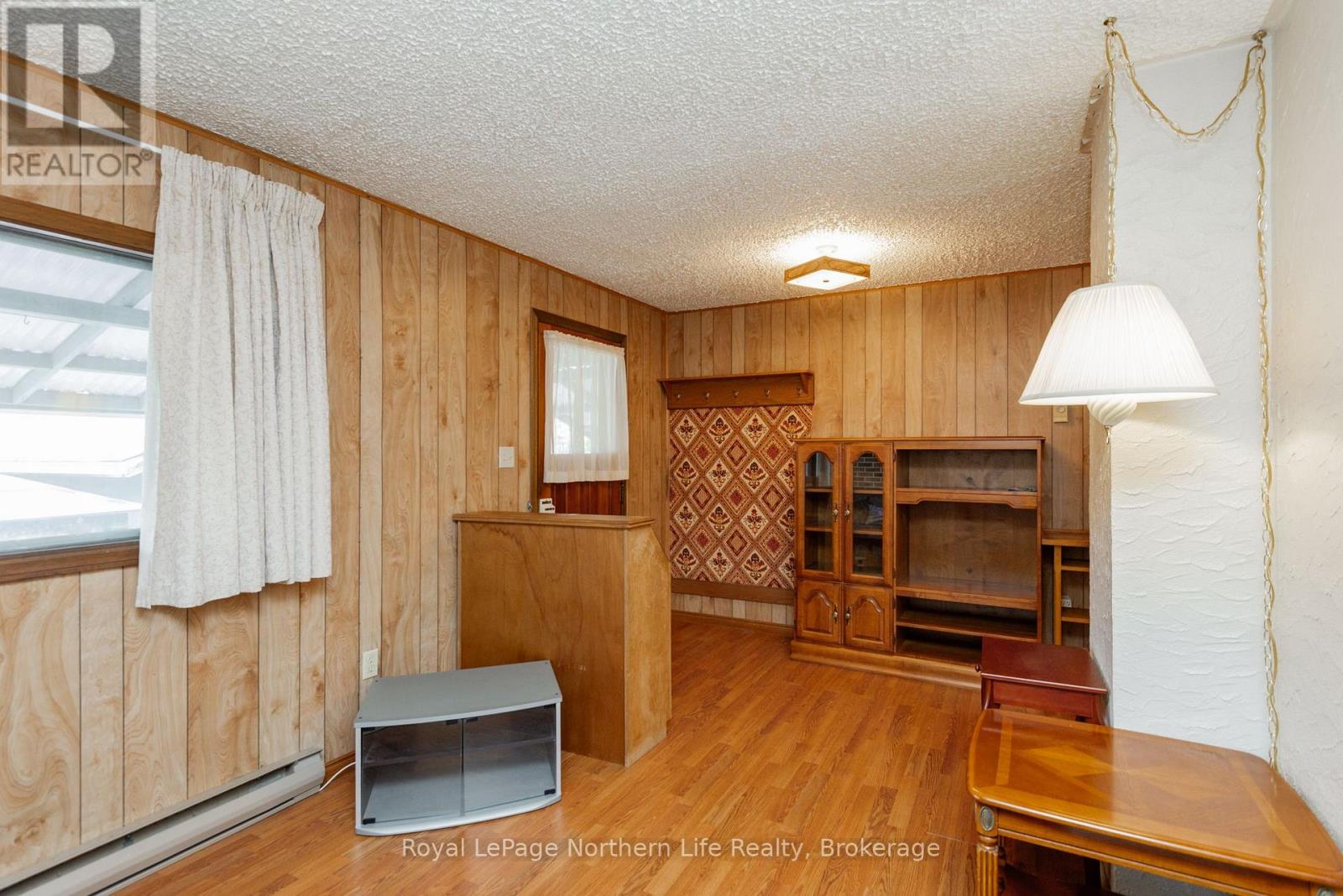 840 FRONT STREET - 28
