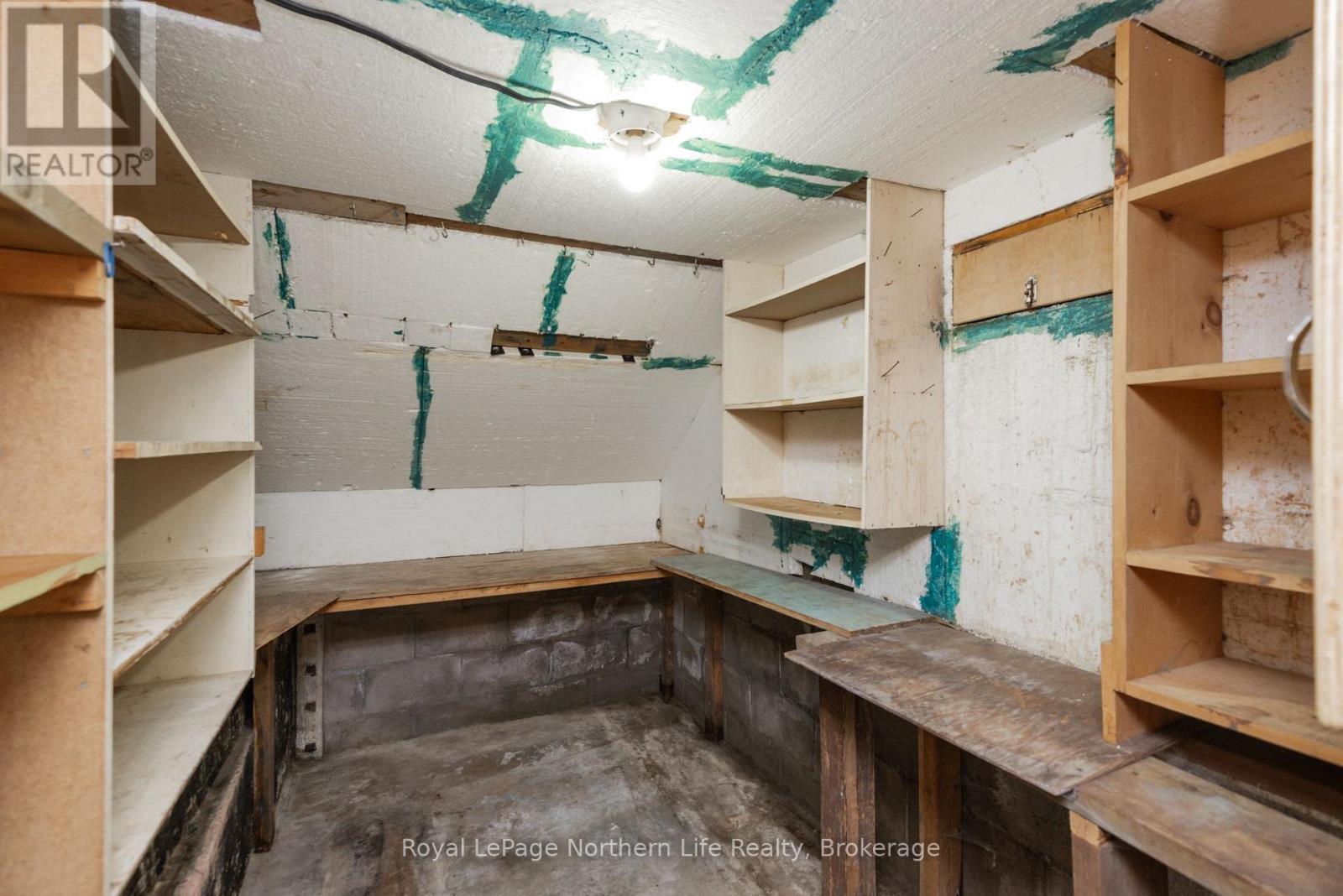 840 FRONT STREET - Image 37