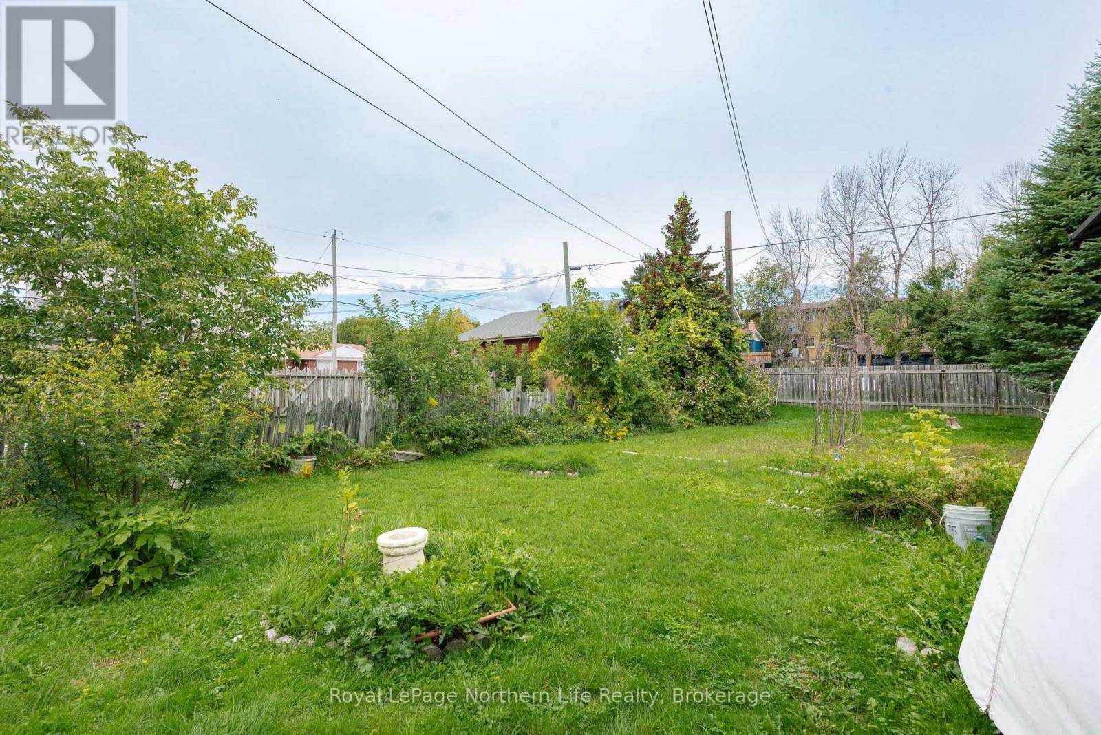 840 FRONT STREET - Image 44