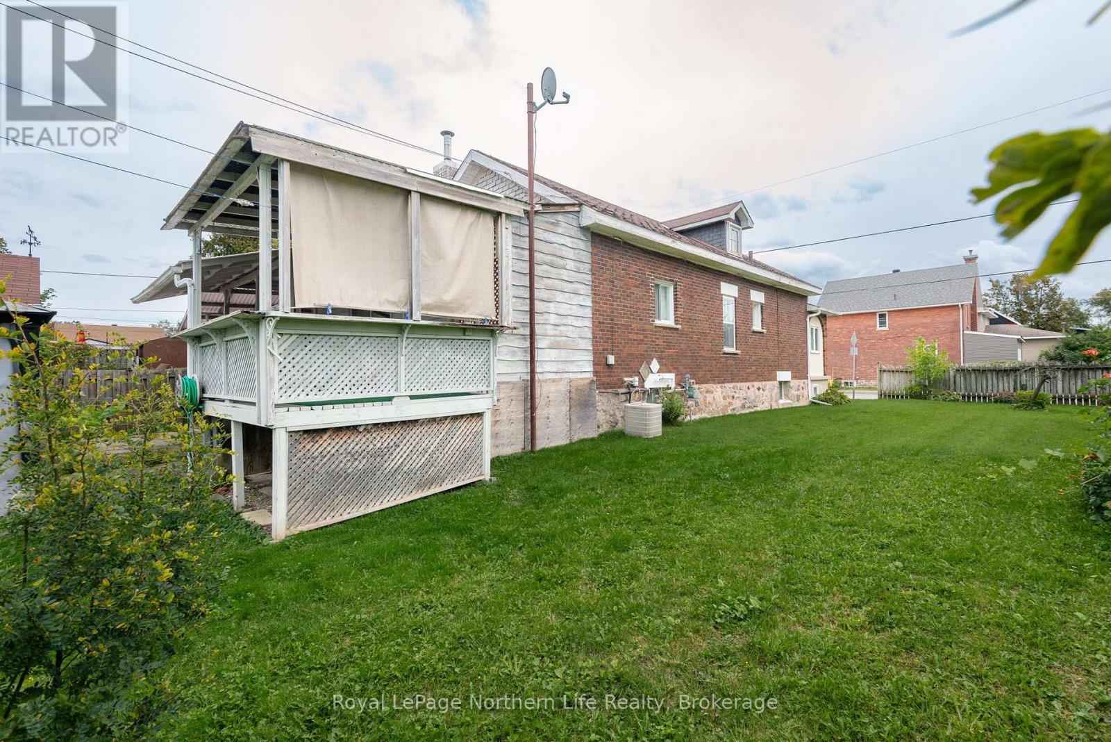 840 FRONT STREET - Image 45