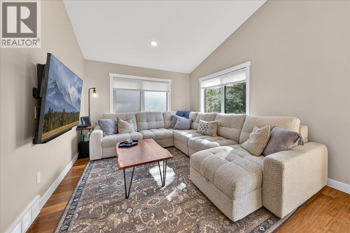 989 SWANSEA VIEW Road Unit# 10, Windermere — photo 9