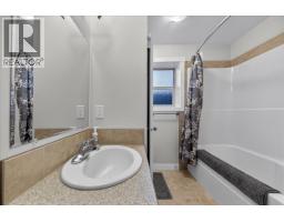 989 Swansea View Road Unit# 10, Windermere, BC V0A1K3 Photo 29