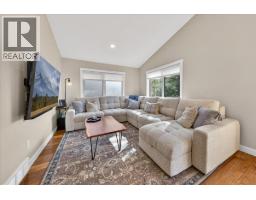 Dining room - 989 Swansea View Road Unit# 10, Windermere, BC V0A1K3 Photo 9