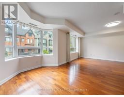 209 - 18 Beverley Street, Toronto, ON M5T3L2 Photo 13