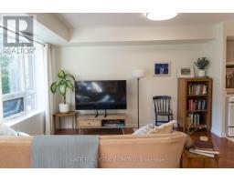 209 - 18 Beverley Street, Toronto, ON M5T3L2 Photo 14