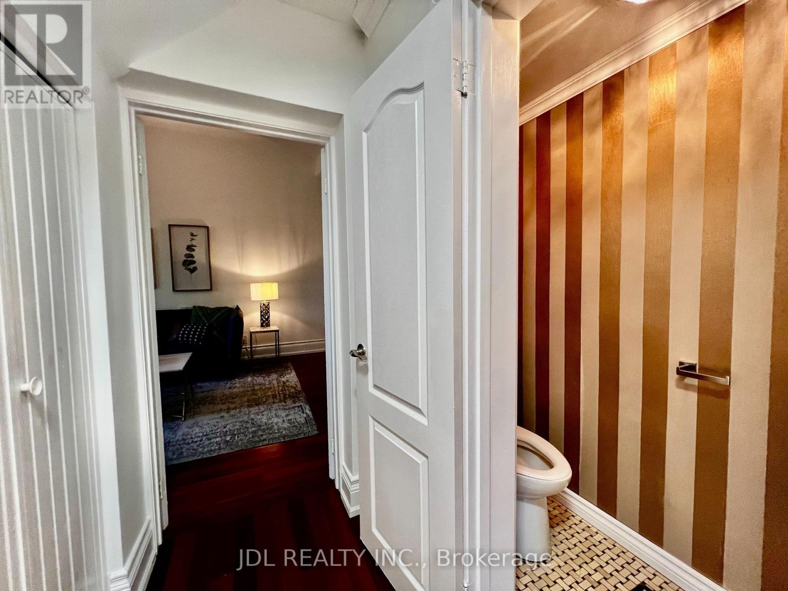 21 RIALTO DRIVE, Toronto (Parkwoods-Donalda) — photo 7