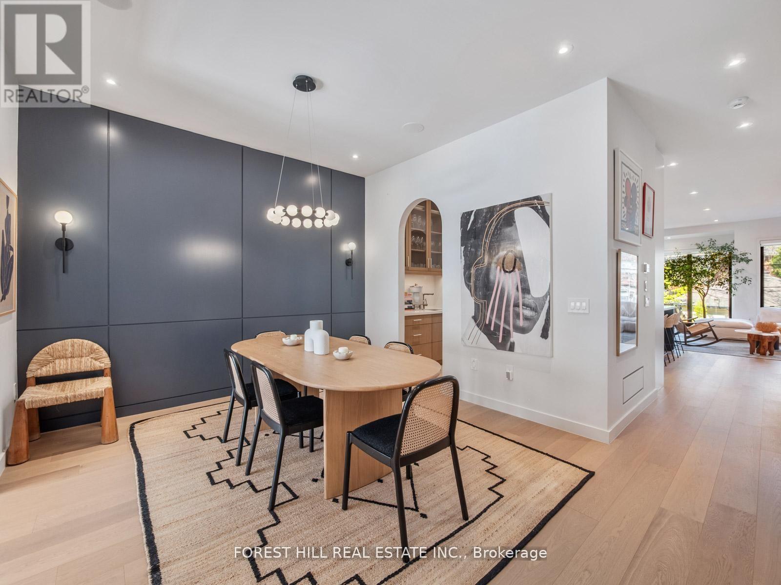 77 Kendal Avenue, Toronto — photo 3