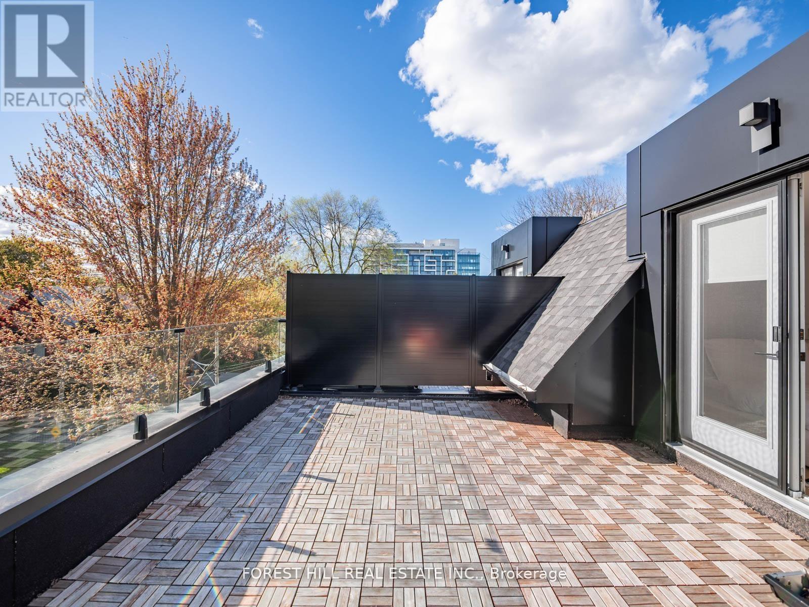 77 KENDAL AVENUE - Image 32