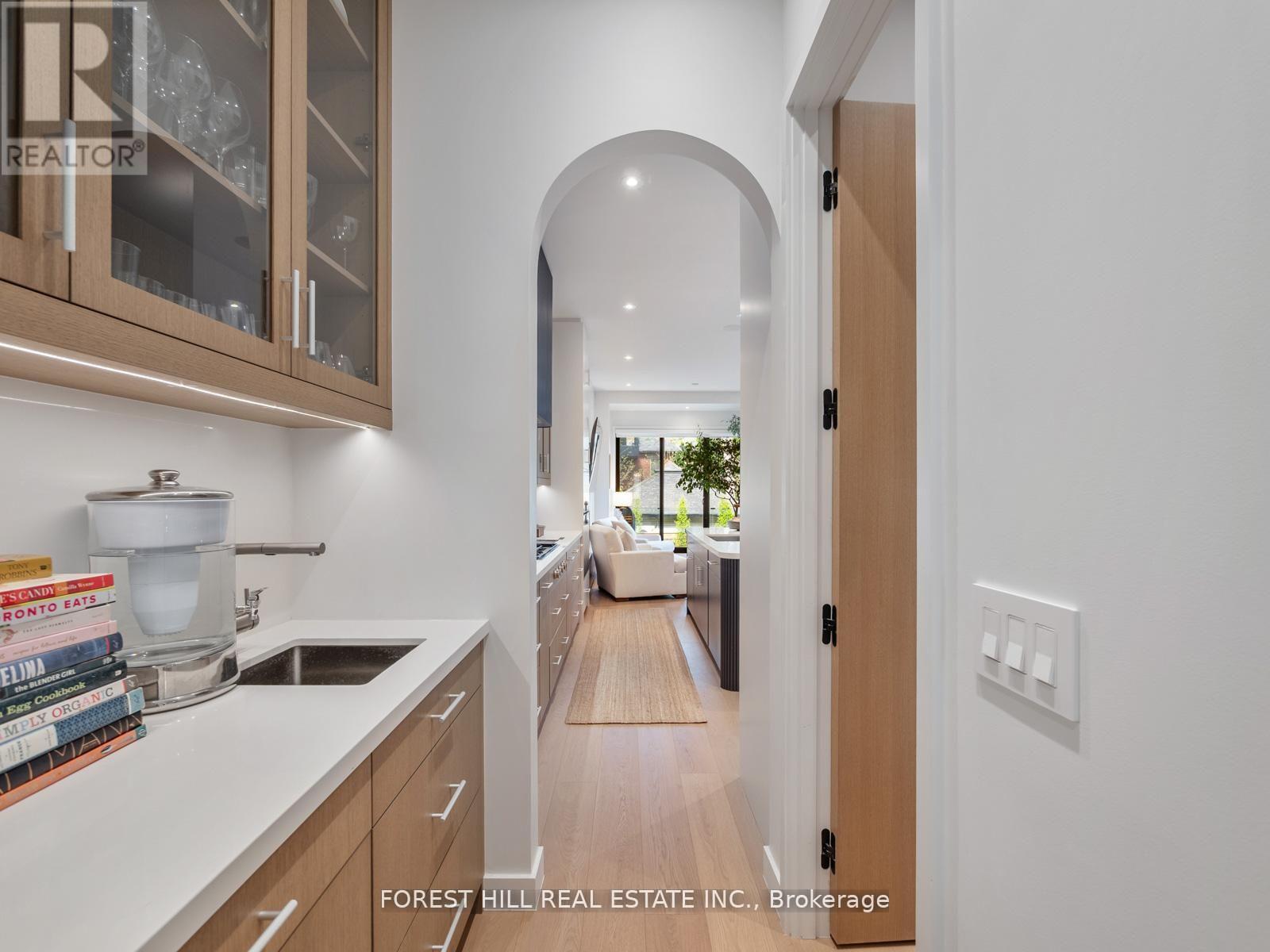 77 KENDAL AVENUE, Toronto (Annex) — photo 8