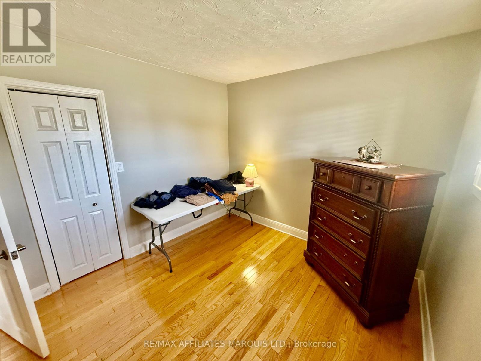 1330 AUBIN AVENUE - 12