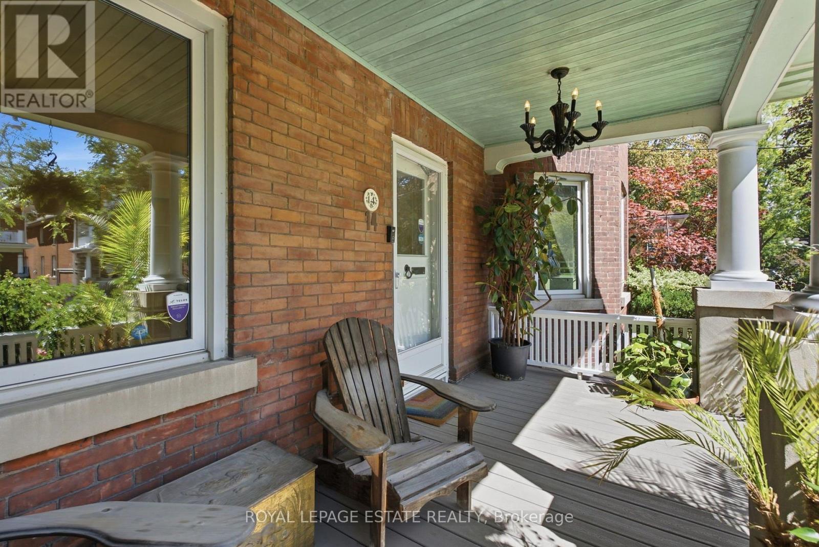14 Lyall Avenue, Toronto — photo 2