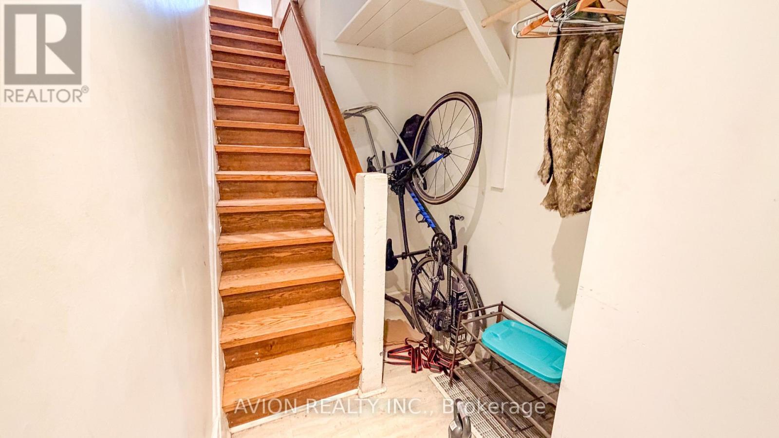 UPPER - 773 PAPE AVENUE, Toronto (Danforth) — photo 8