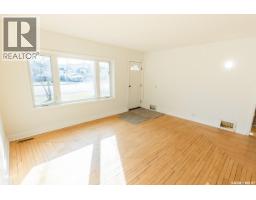 430 Columbia Avenue, Kerrobert, SK S0L1R0 Photo 21